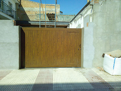 %_tempFileNamePUERTA%20EN%20ALUMINIO%20CON%20PEATONAL%